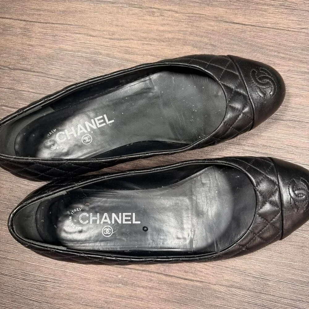 Chanel Women's Black Ballet-shoes
